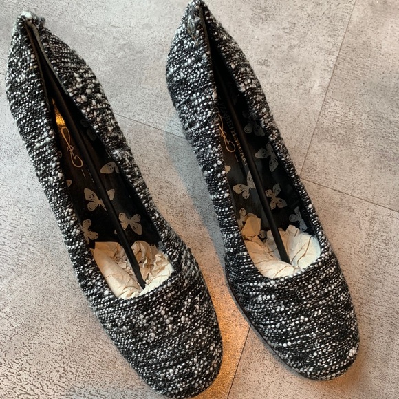 Elizabeth Stuart Heels - Picture 4 of 11